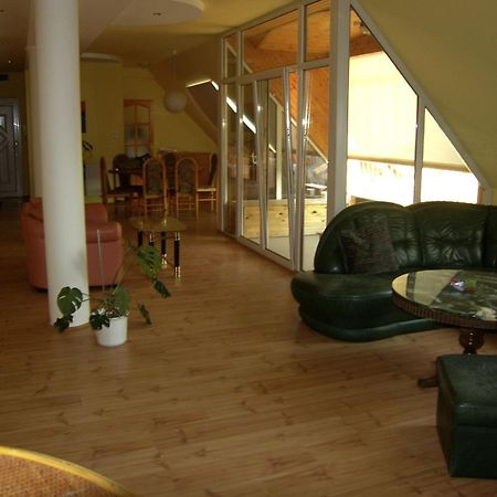 Hunyadi Apartment Kalocsa Cameră foto
